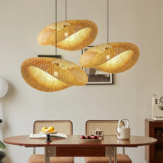 Lámpara Colgante Tejida con Pantalla Asimétrica